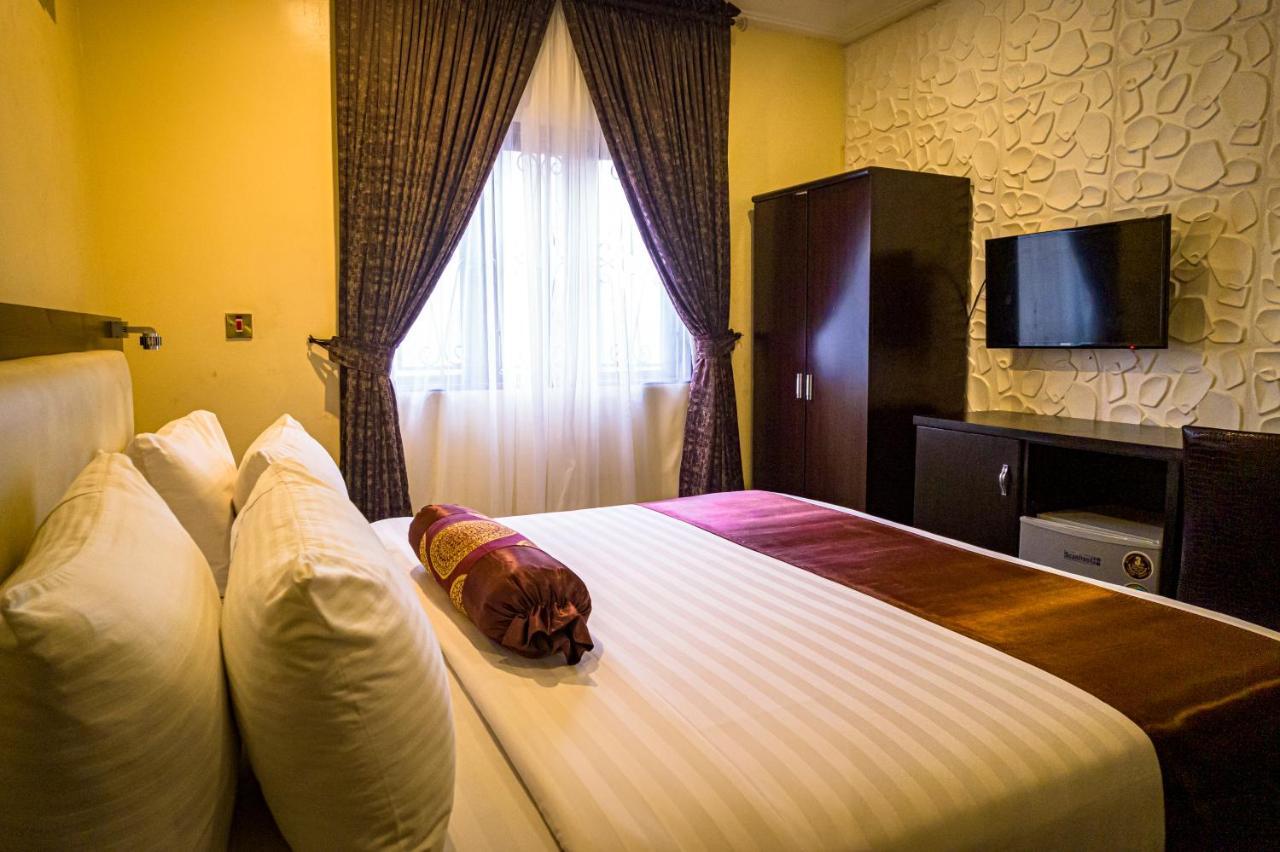 Ibd International Hotels Abeokuta ภายนอก รูปภาพ